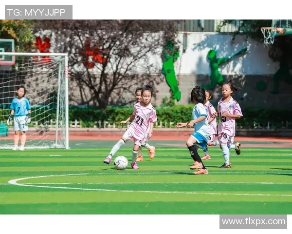 启航足球队奋勇拼搏展现青春风采助力梦想成真